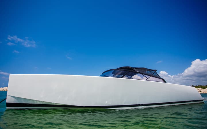 40 Vandutch luxury charter yacht - Puerto Aventuras, Quintana Roo, Mexico