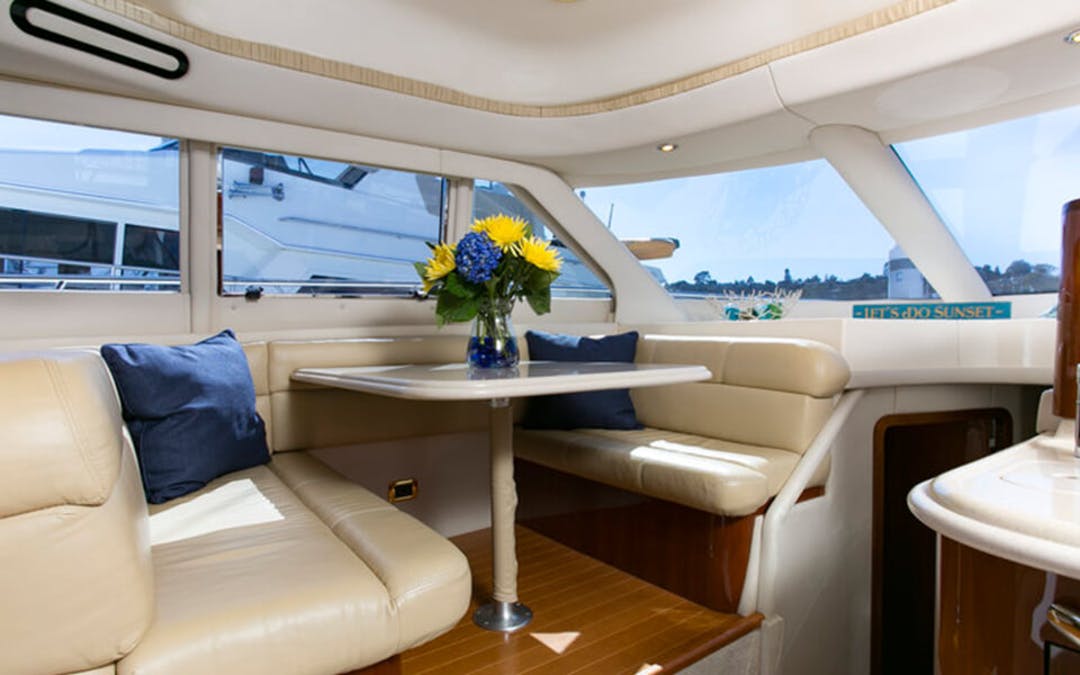 60 Sea Ray luxury charter yacht - San Diego, CA, USA