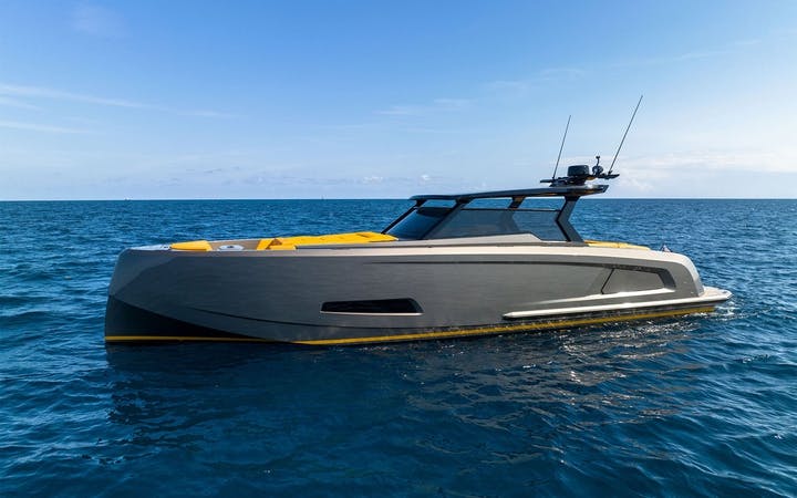 45 Vanquish luxury charter yacht - Hamptons, NY, USA