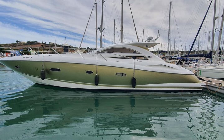 55 Sunseeker luxury charter yacht - Albufeira, Portugal