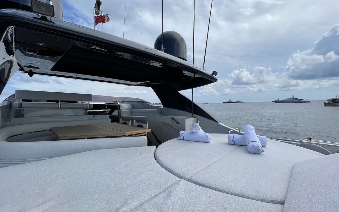 88 Ferretti luxury charter yacht - Cannes, France