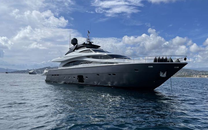 88 Ferretti luxury charter yacht - Cannes, France