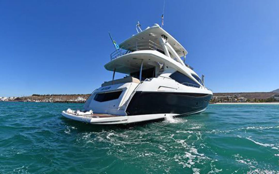 75 Sunseeker luxury charter yacht - Policentro Ó Marina Palmira, La Paz, Baja California Sur, Mexico
