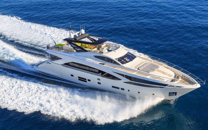 97' PerMare luxury charter yacht - Antibes, France