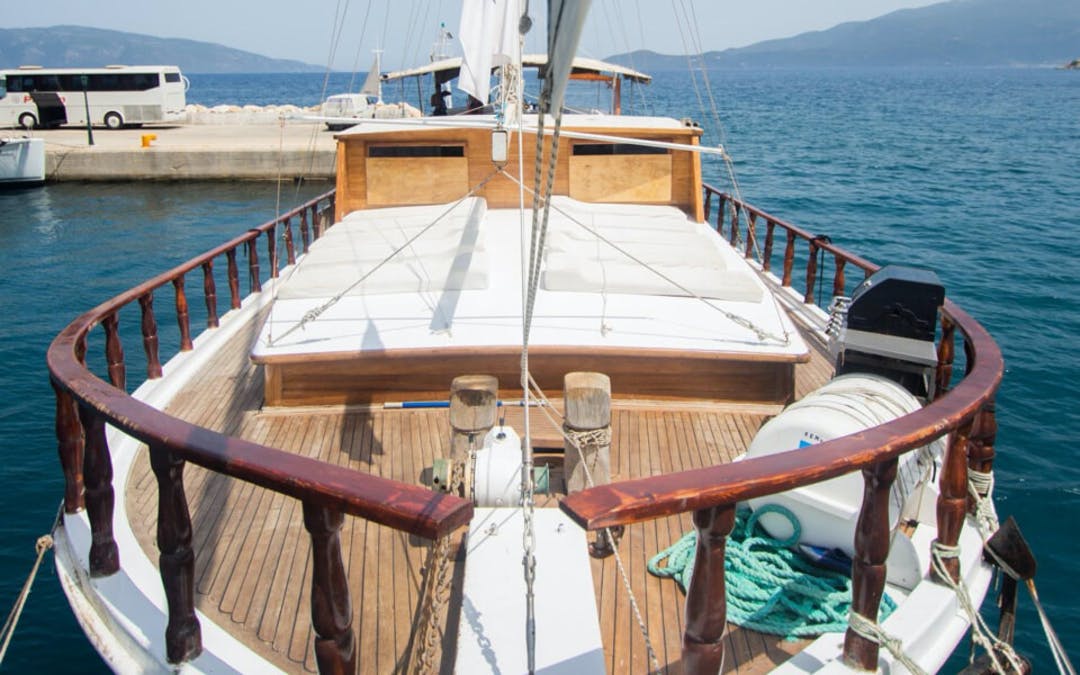82 Custom luxury charter yacht - Marina Zeas, Pireas 185 36, Greece