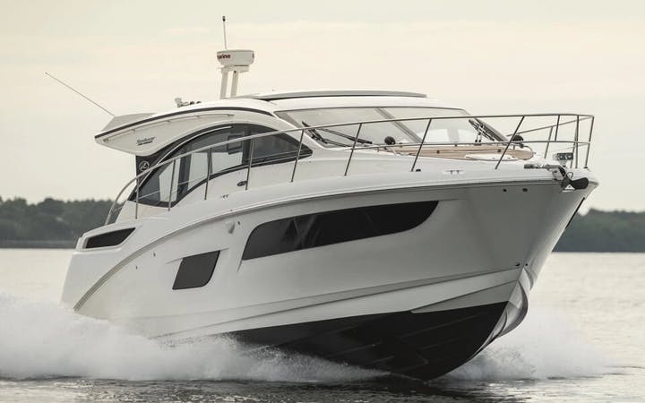 43 Sea Ray luxury charter yacht - Newport Beach, CA, USA
