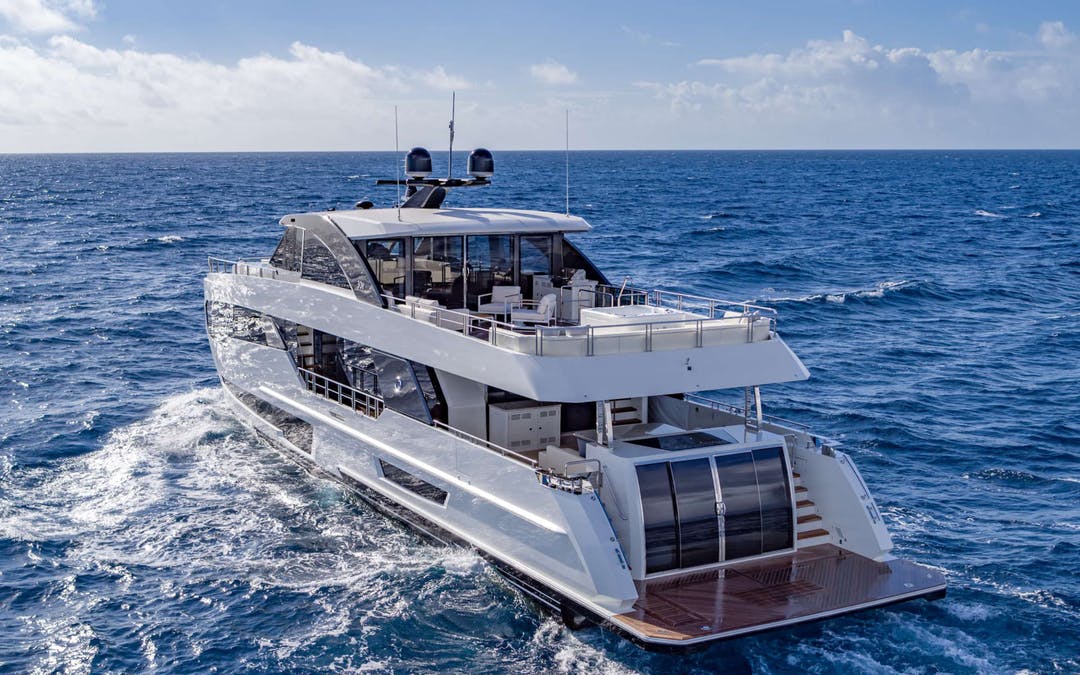 98 Ocean Alexander luxury charter yacht - Palm Beach, FL, USA