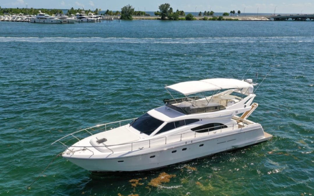 56 Ferretti luxury charter yacht - Bayside Marketplace, Biscayne Boulevard, Miami, FL, USA