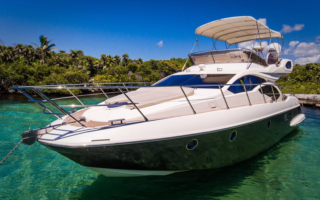 43 Azimut luxury charter yacht - Puerto Aventuras, Quintana Roo, Mexico