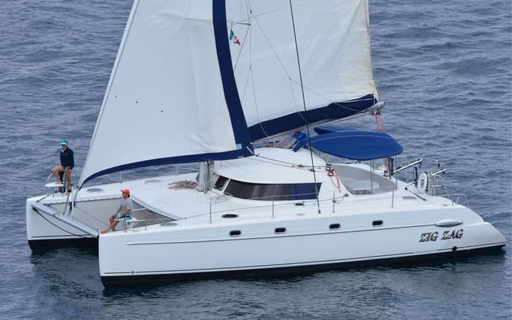 45 Lagoon luxury charter yacht - Cabo San Lucas, BCS, Mexico