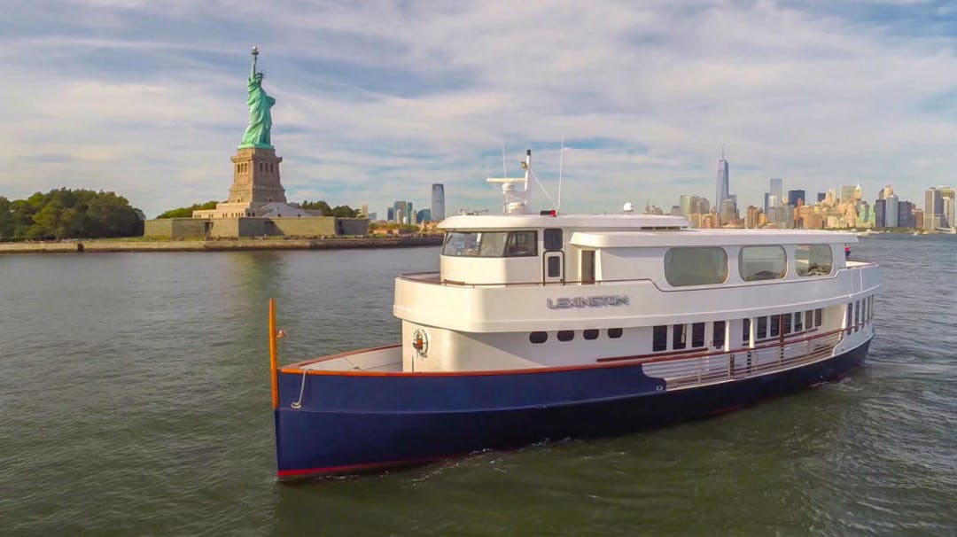 100 Scarano Yachts luxury charter yacht - Skyport Marina, FDR Drive, New York, NY, USA