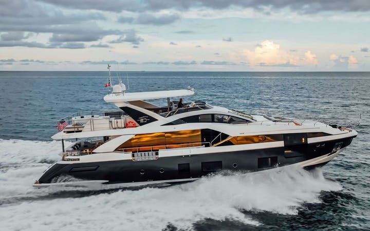 88 Azimut luxury charter yacht - Miami, FL, USA