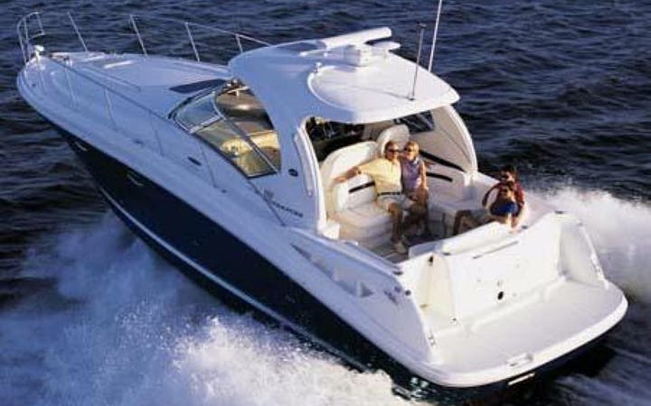 40 Sea Ray luxury charter yacht - Newport Beach, CA, USA