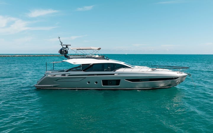 80 Azimut luxury charter yacht - Miami Beach Marina, Alton Road, Miami Beach, FL, USA
