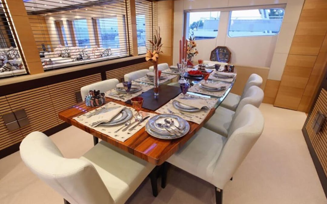 121 Majesty luxury charter yacht - Abu Dhabi - United Arab Emirates