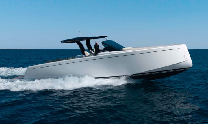 43 Pardo luxury charter yacht - Ibiza, Spain