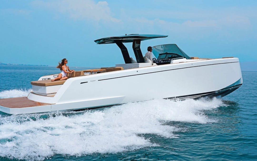 43 Pardo luxury charter yacht - Riviera Beach City Marina, East 13th Street, Riviera Beach, FL, USA