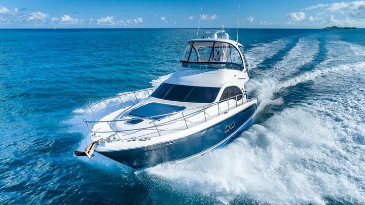 58' Sea Ray Flybridge luxury charter yacht - Nassau Yacht Haven Marina, East Bay Street, Nassau, The Bahamas