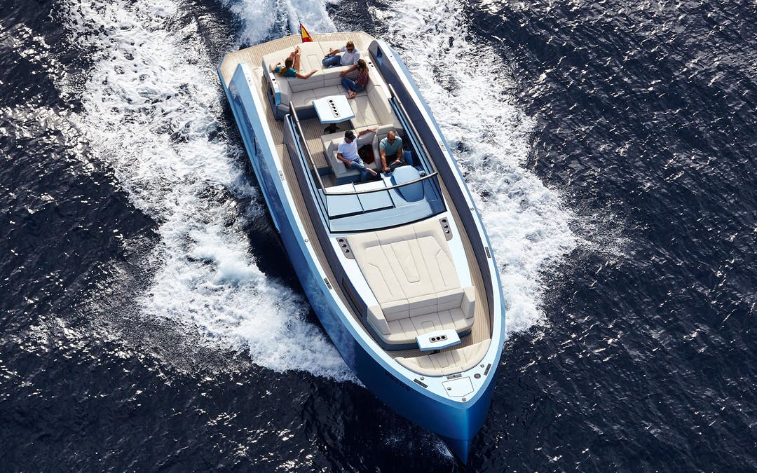 45 Vanquish luxury charter yacht - Golfo Aranci, Province of Sassari, Italy