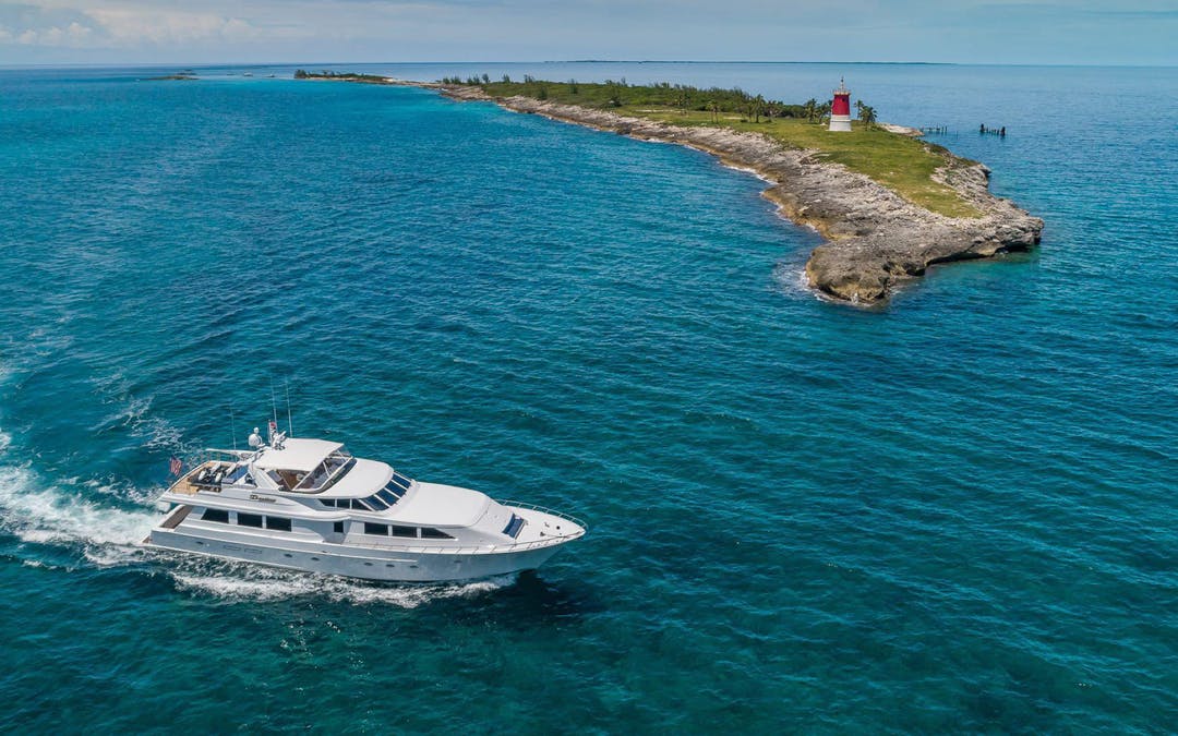 98' Westship luxury charter yacht - Nassau, The Bahamas - 3