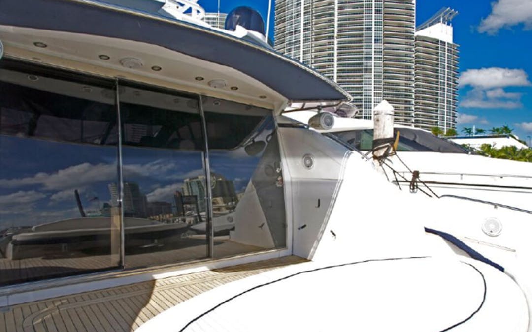 75 Sunseeker luxury charter yacht - Burnham Harbor, Chicago, IL, USA