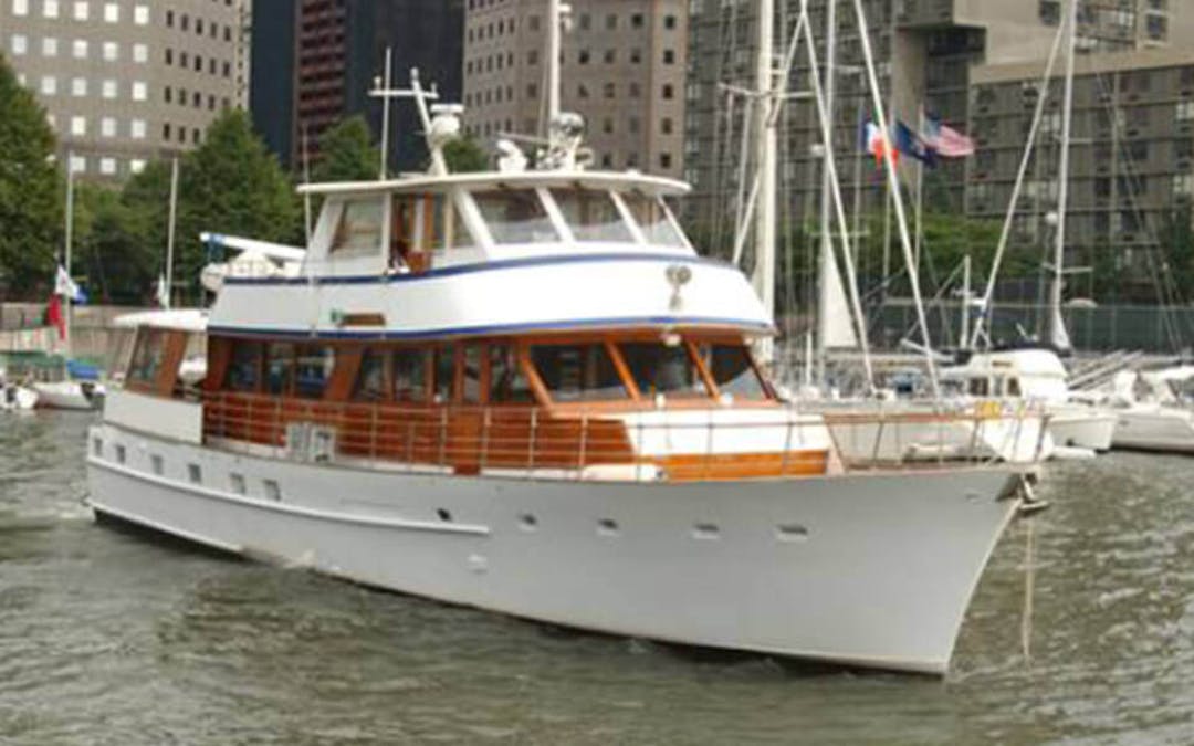 70 Stephens luxury charter yacht - Chelsea Piers, New York, NY, United States