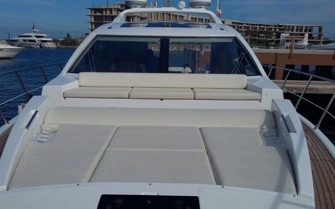 55 Azimut luxury charter yacht - Marina Hacienda del Mar, Carretera a Punta Sam, Puerto Juárez, Cancún, Quintana Roo, Mexico