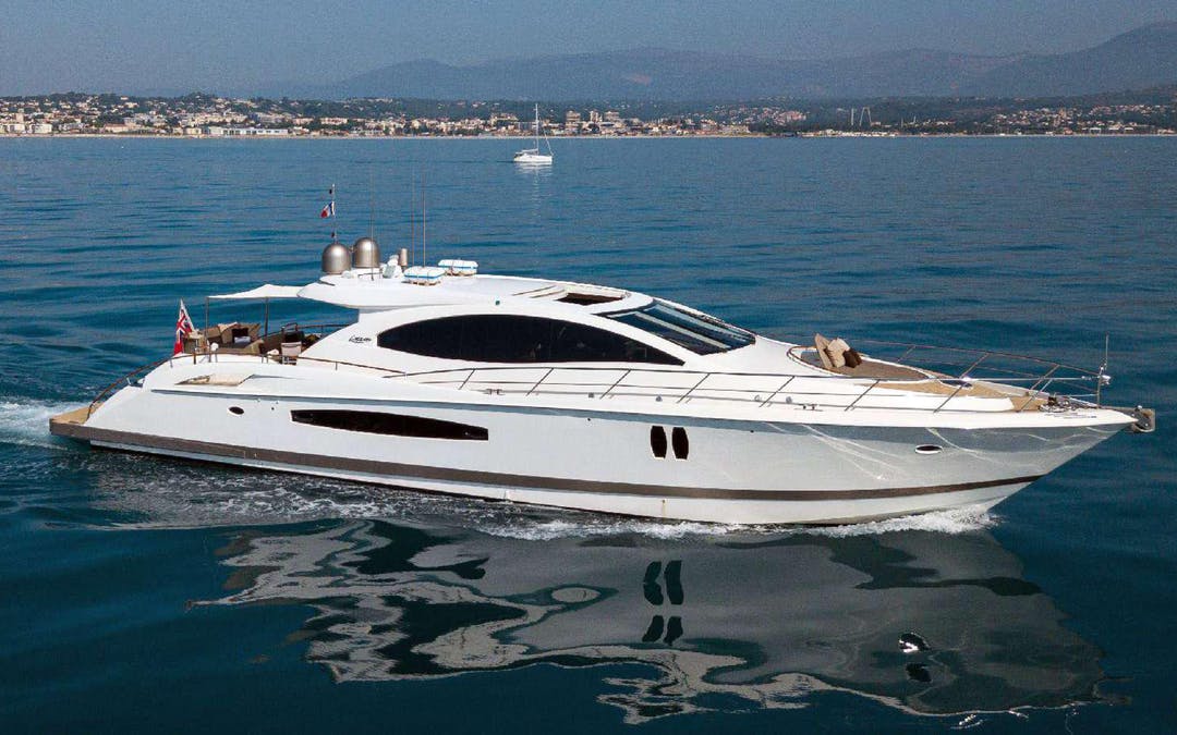 76' Lazzara Luxury Yacht for Charter in South of France - Image 17