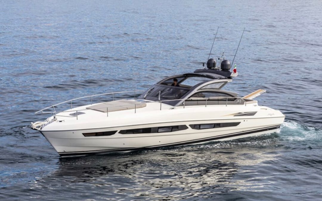 50 Fiart luxury charter yacht - Corso Alcide de Gasperi, 313, 80053 Castellammare di Stabia, NA, Italy