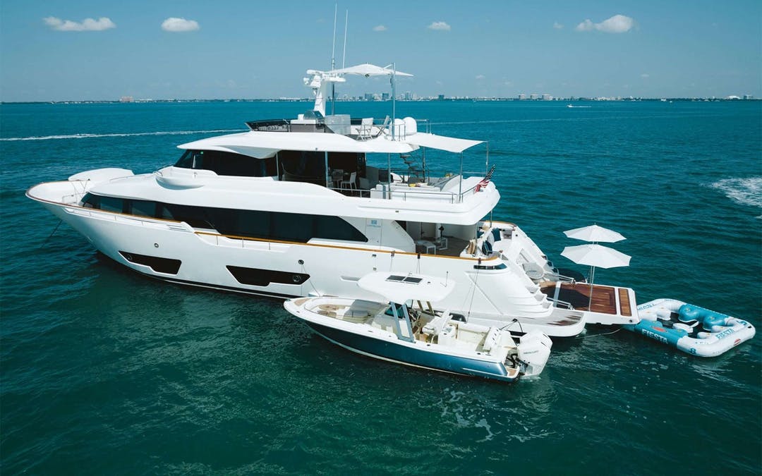 95 Custom Line luxury charter yacht - Island Gardens Marina, Mac Arthur Causeway, Miami, FL, USA