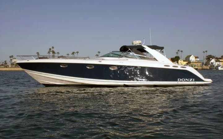 40 Donzi luxury charter yacht - Billy's At The Beach, West Coast Highway, Newport Beach, CA, United States