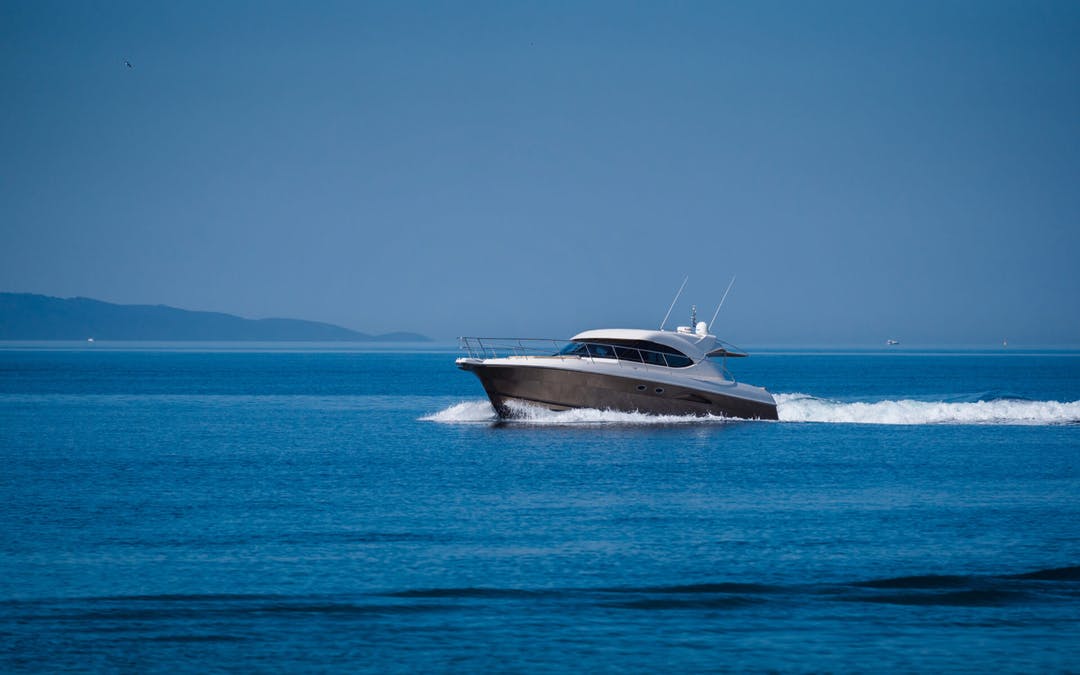 50 Riviera luxury charter yacht - Marina Lav, Grljevačka ulica 2a, Podstrana, Croatia