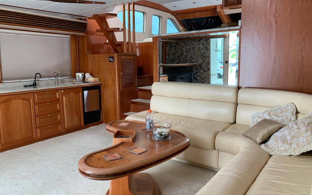 65 Mikelson luxury charter yacht - 1300 Lee Street, Fort Myers, Florida, USA