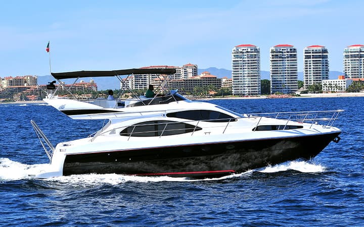 43 Azimut luxury charter yacht - Marina Vallarta, Puerto Vallarta, Jalisco, Mexico