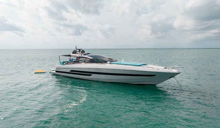 70 Baia luxury charter yacht - Bayside Marketplace, Biscayne Boulevard, Miami, FL, USA