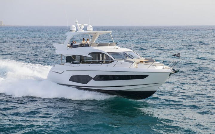 68' Sunseeker Manhattan luxury charter yacht - Atlantis Marina, Paradise Island, Bahamas
