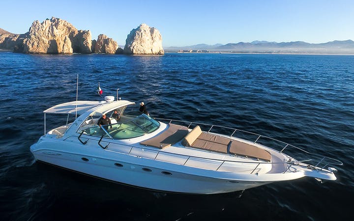 46' Sport Cruiser luxury charter yacht - Cabo San Lucas, Baja California Sur, Mexico