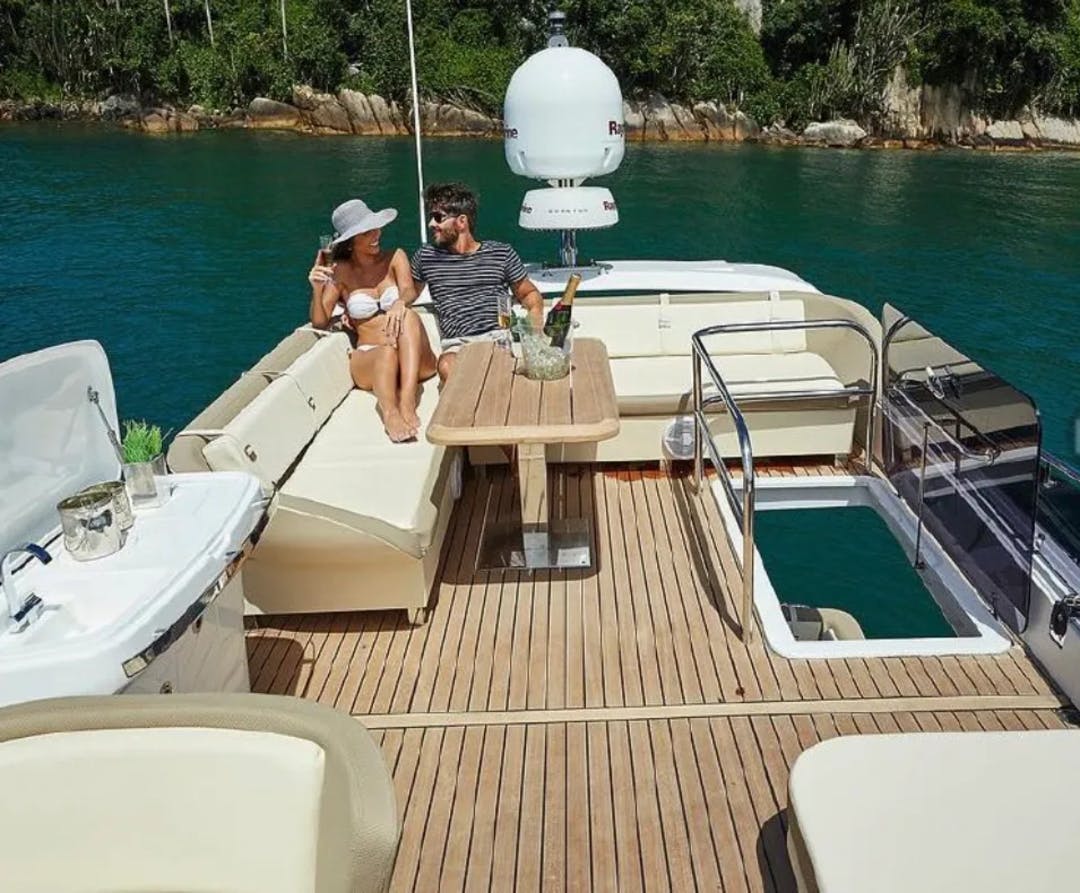 51 Schaefer luxury charter yacht - Naples, FL, USA