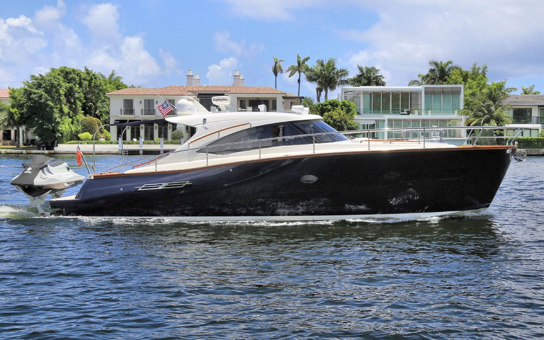 45' Austin Parker luxury charter yacht - Fort-lauderdale