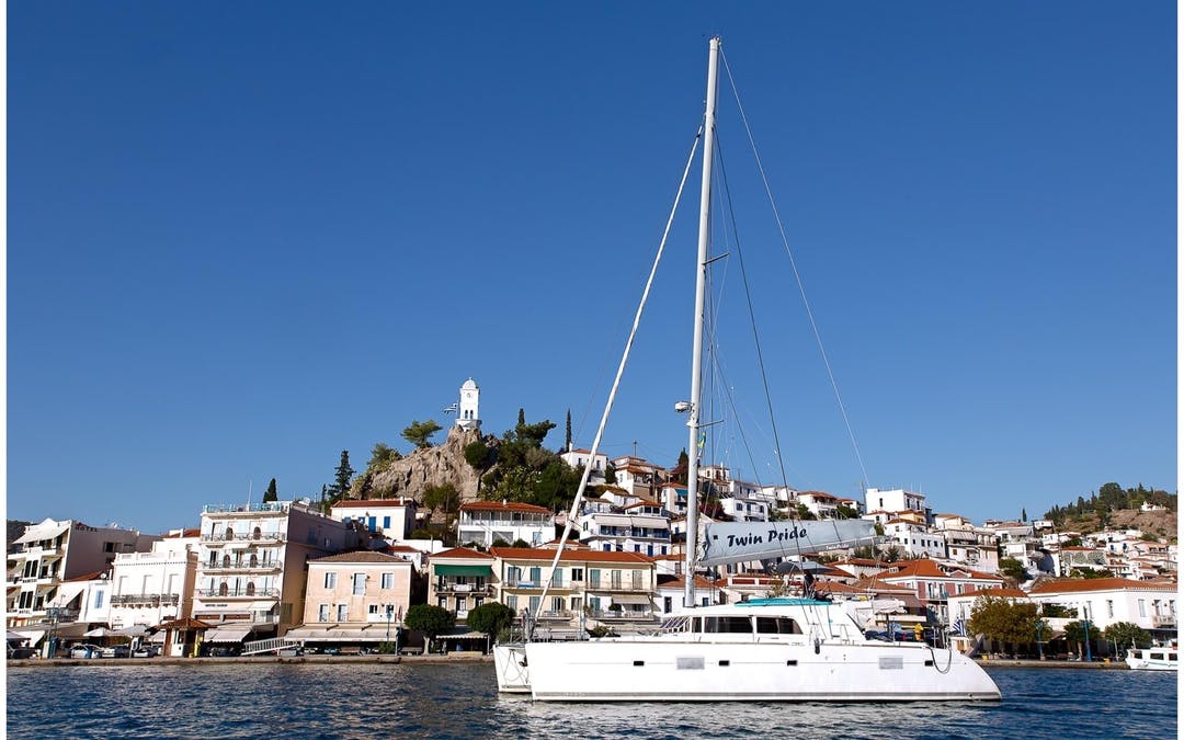 51 Lagoon luxury charter yacht - Athens, Greece