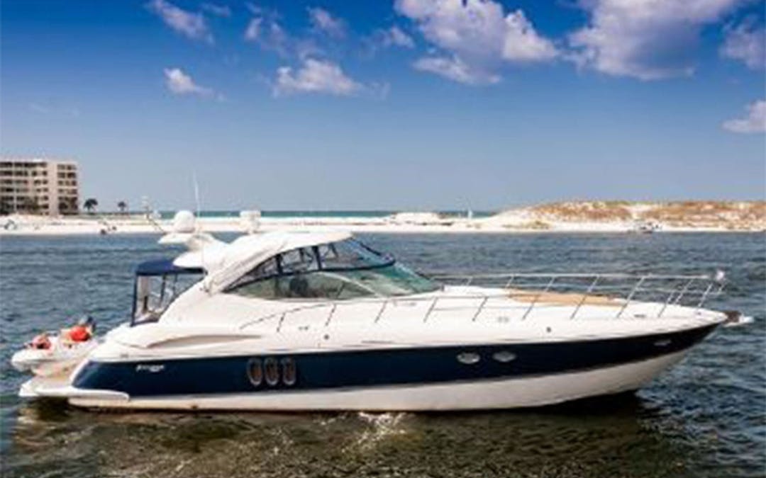 53 Cruisers luxury charter yacht - 601 S Harbour Island Blvd, Tampa, FL 33602, USA