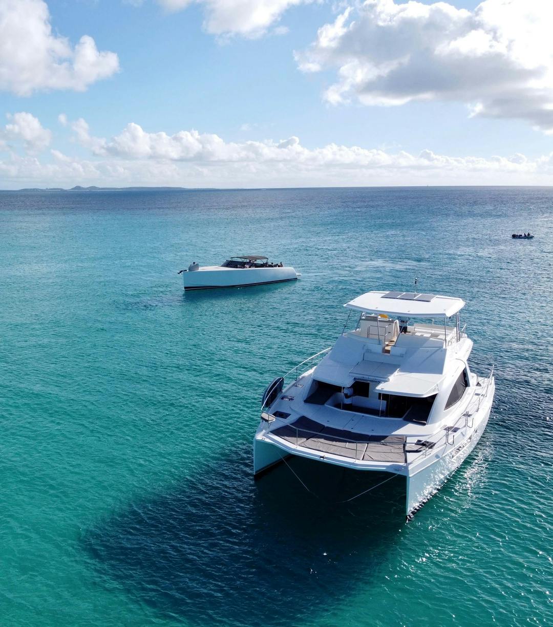 51 Leopard luxury charter yacht - Saint Martin