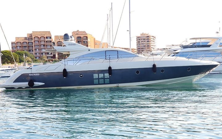 68 Azimut luxury charter yacht - Saint-Tropez, France