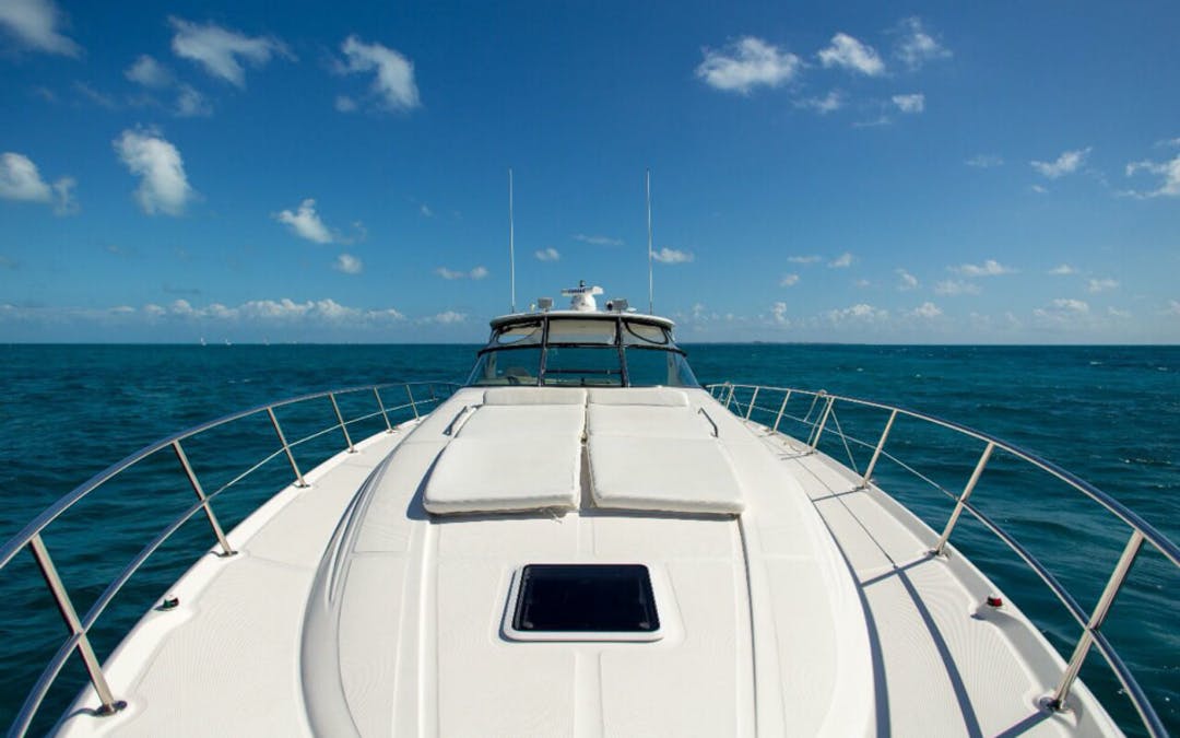 51 Sea Ray luxury charter yacht - Av. Bonampak MZ27 LT1, Puerto Juarez, Zona Hotelera, 77500 Cancún, Q.R., Mexico
