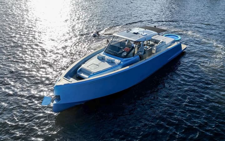 50 Pardo luxury charter yacht - Las Olas, Fort Lauderdale, FL, USA