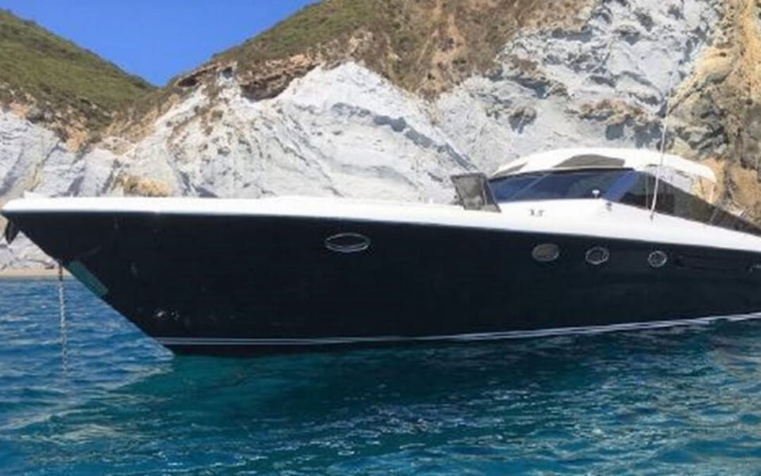 46' Itama luxury charter yacht - Bodrum