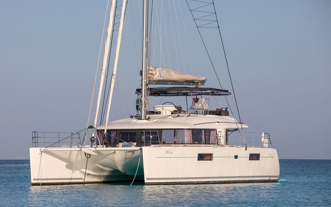 56 Lagoon luxury charter yacht - Nassau, The Bahamas