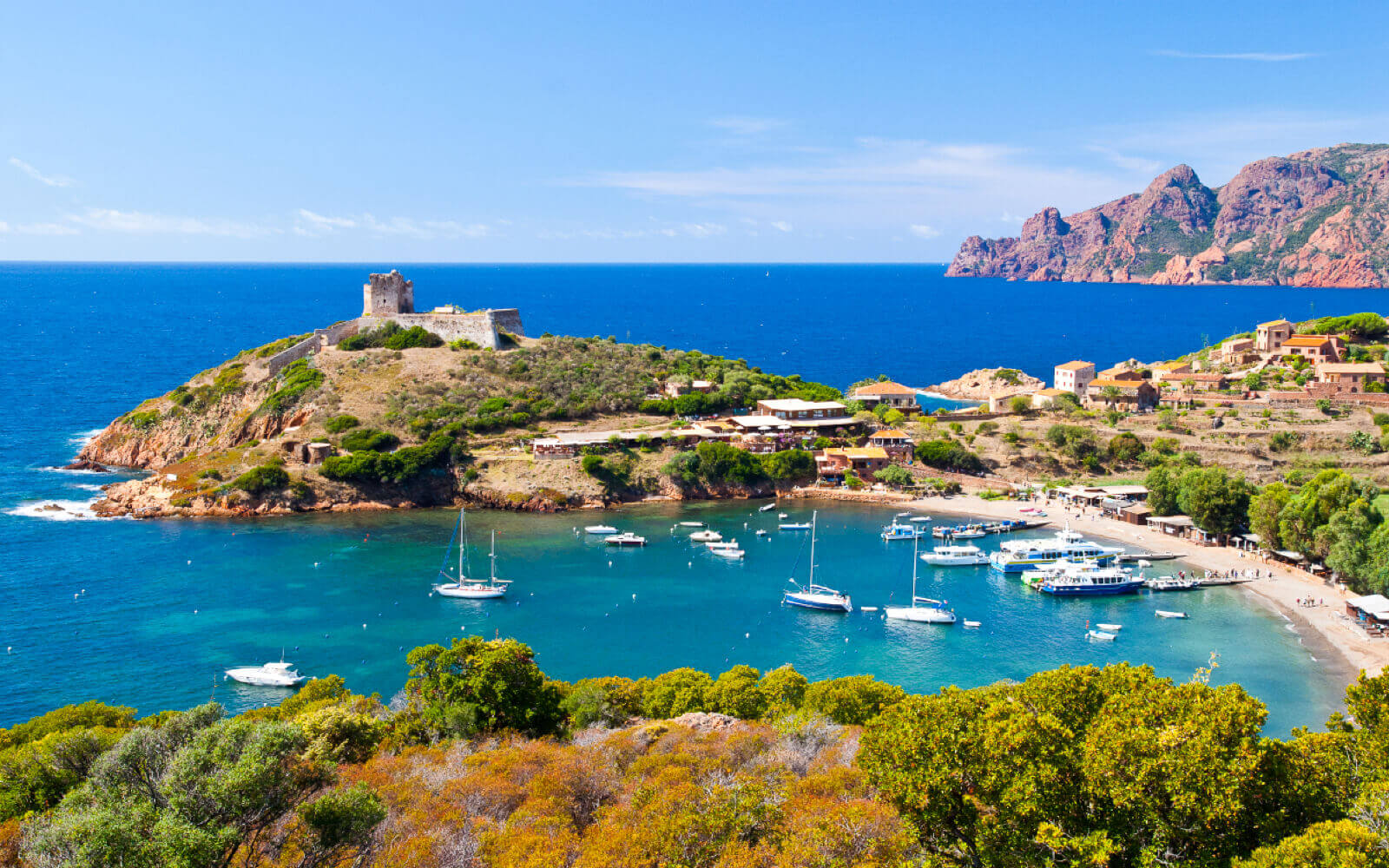 YachtLife Sardinia Yachting Itinerary 4 - 5